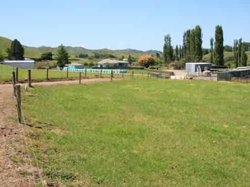 145 Bayly Road, Douglas