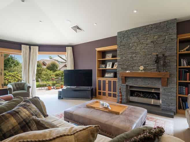 11 Heron Grove, Richmond