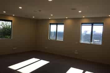 Renovated Industrial Unit – Middleton