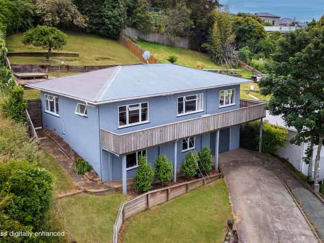 8 Lucas Terrace, Stepneyville