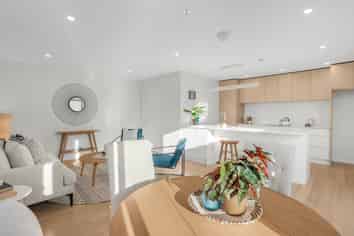 24/200 Knights Road, Central Hutt