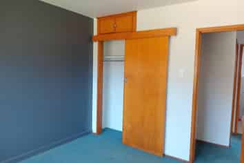 2/9 Division Street, Riccarton