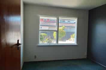 2/9 Division Street, Riccarton