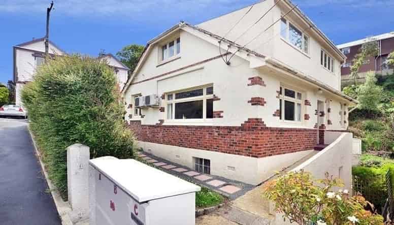 10B Hawthorn Avenue, Mornington