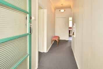 10B Hawthorn Avenue, Mornington