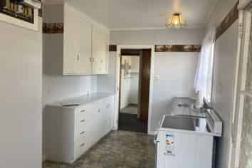 42A Egmont Street, Hawera