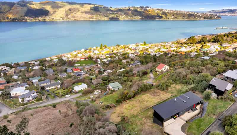 62 Kauri Street, Ravensbourne