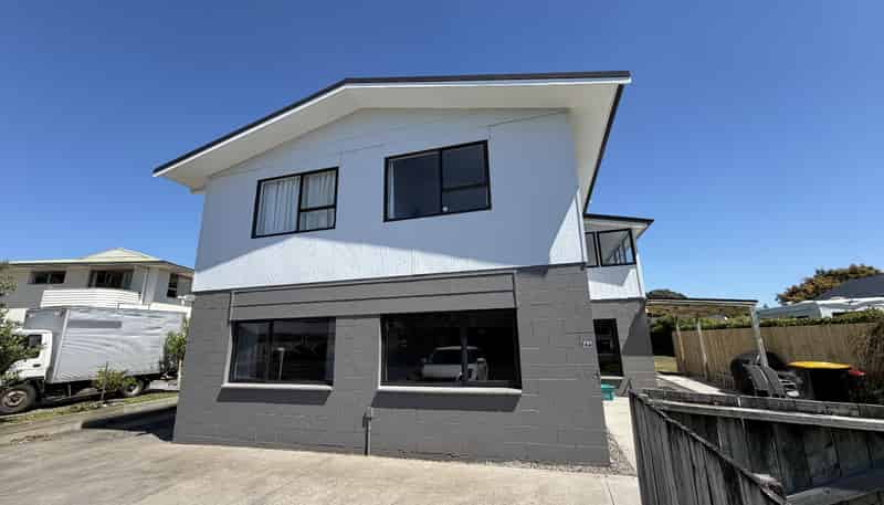 74 Catherine Crescent (Downstairs), Whitianga