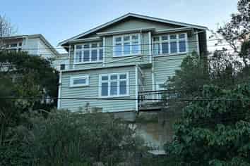 302A Adelaide Road, Newtown