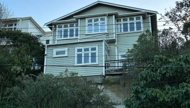 302A Adelaide Road, Newtown