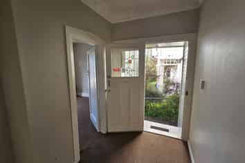 302A Adelaide Road, Newtown