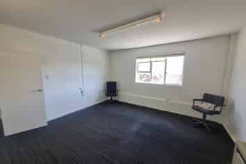 Affordable office on Clyde Road