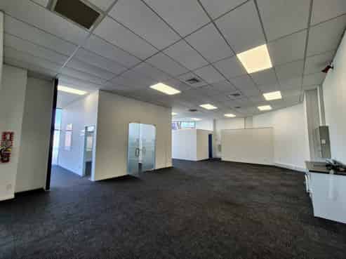 High-profile corner site with quality fitout