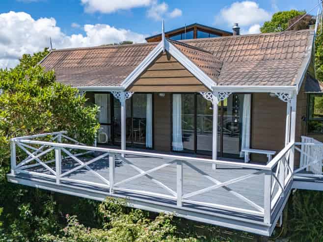 11 Cable Bay Block Road, Cable Bay