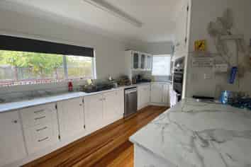 11 Sutton Street, Richmond