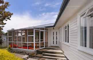 11 Sutton Street, Richmond