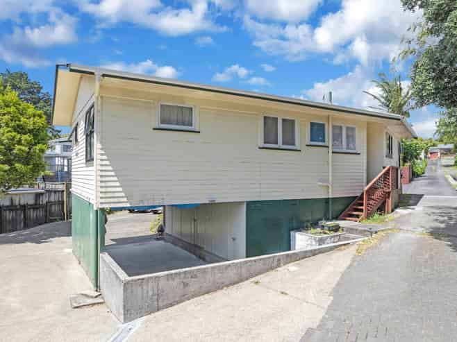 31B Canberra Avenue, Lynfield