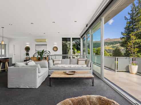 18A Loop Road, Kelvin Heights