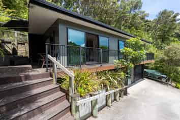 21b Waimangaro Road, Opua