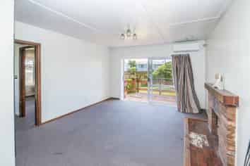 16 Keats Crescent, Enderley