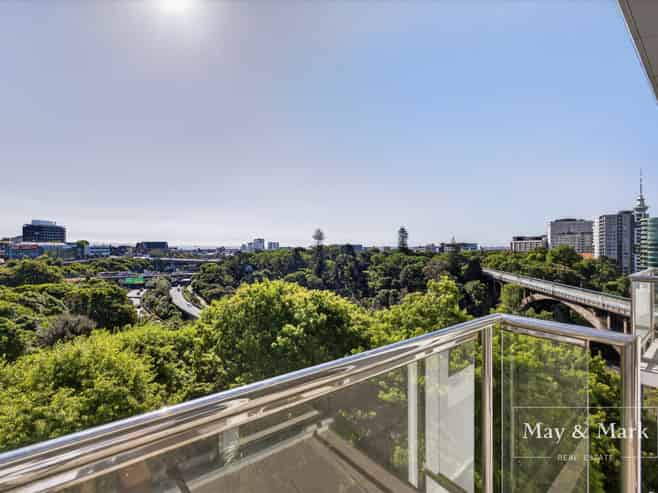 PB/127 Grafton Road, Grafton