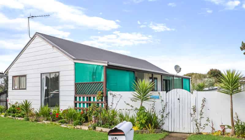 115 Hyperion Drive, Randwick Park