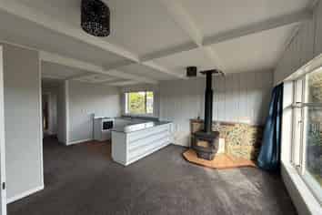 124 Dome Street, Newfield