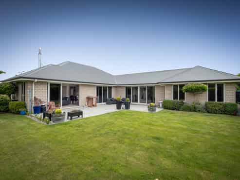 2 Castleton Drive, Rolleston