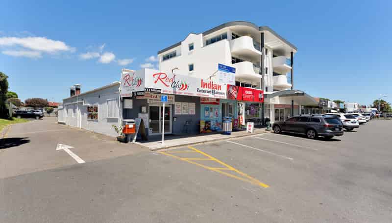 1088-1090  Papamoa Beach Road, Papamoa