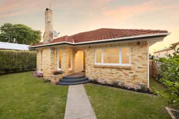 121 Galloway Street, Hamilton East