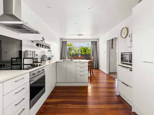 118 Guppy Road, Taradale