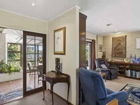 48A Dorset Avenue, Westown