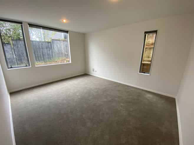 25c Walmsley Road, St Heliers