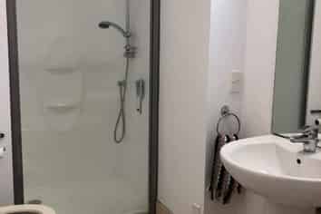 4/44 Carlos Drive, Flat Bush