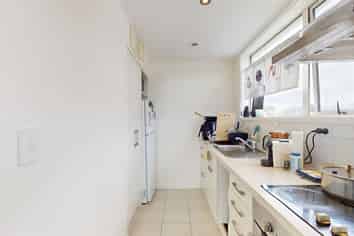 7/26 Normanby Street , Newtown