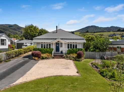 15 Hugh Street, Sawyers Bay