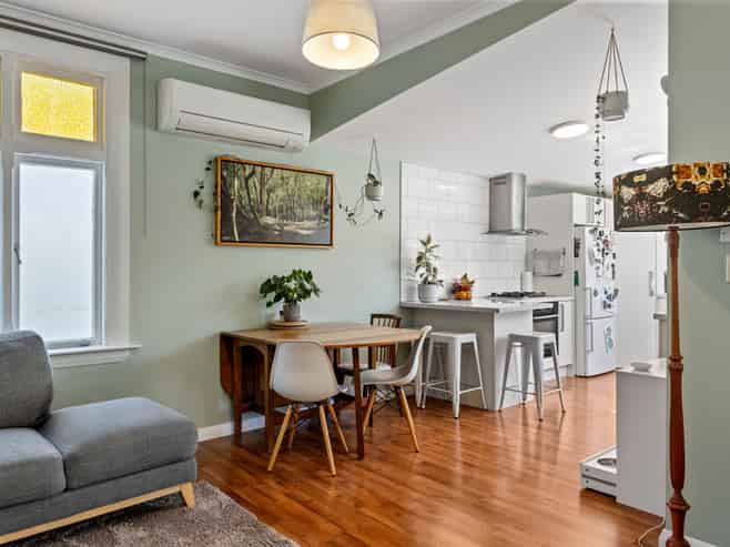 15 Hugh Street, Sawyers Bay