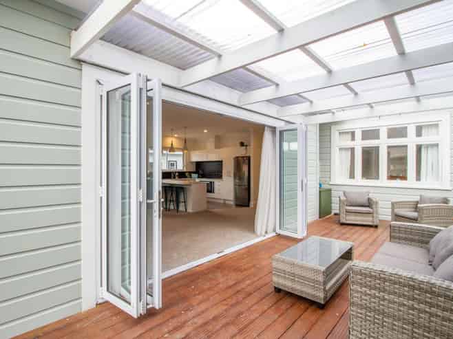 17 Rossiter Avenue, Waterloo