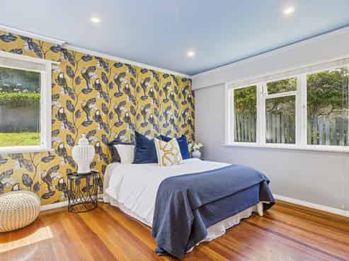 12 Raroa Place, Pukerua Bay