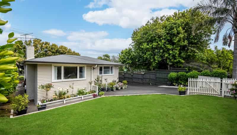 53 Bond Crescent, Forrest Hill