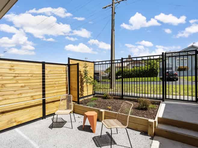 4/30 Dundonald Street, Tainui