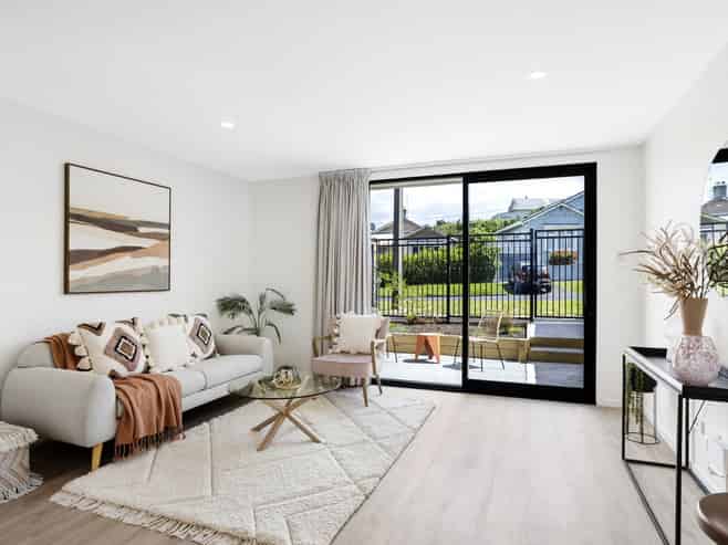 4/30 Dundonald Street, Tainui