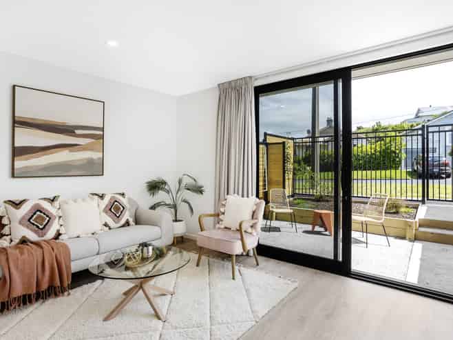 4/30 Dundonald Street, Tainui