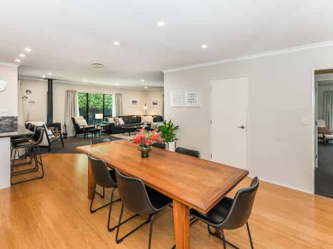 84 Langdale Avenue, Paraparaumu