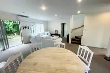 878A Dominion Road, Mount Eden