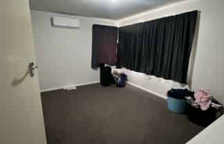 1/12 Feilding Street, Addington