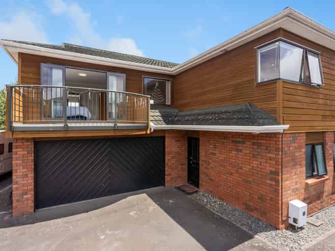 24 St James Court, Paraparaumu