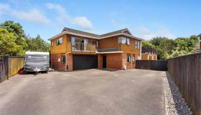 24 St James Court, Paraparaumu