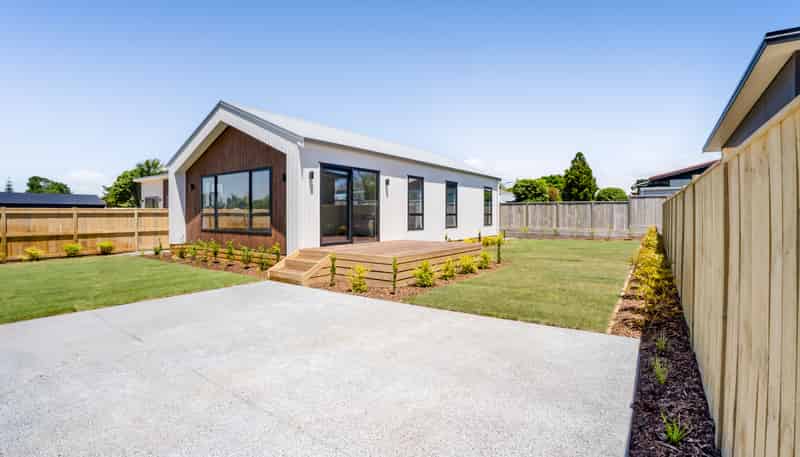 11 Horoeka Street, Inglewood