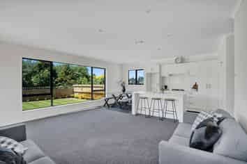 11 Horoeka Street, Inglewood